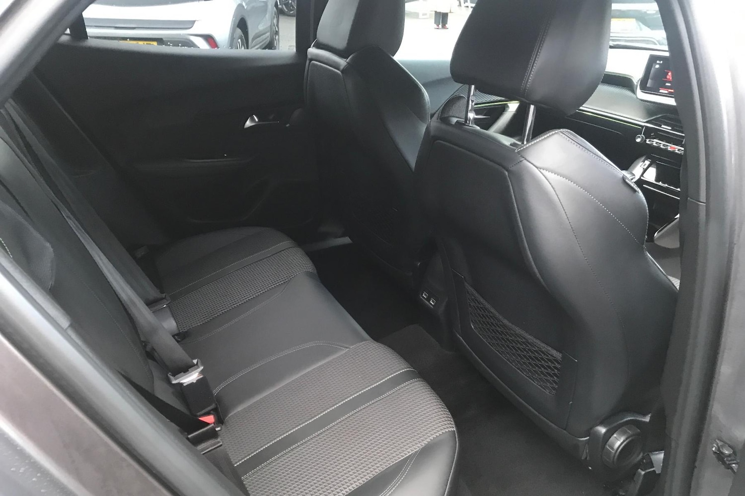 Used Peugeot 2008 2022 for sale - 77011392: Photo 17