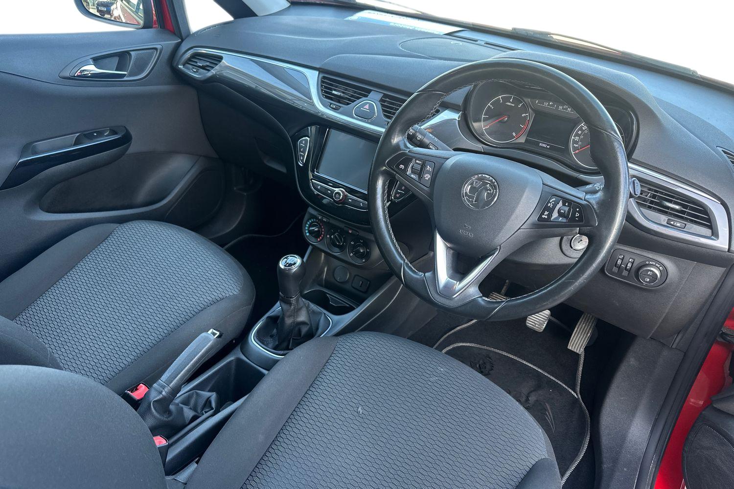 Used Vauxhall Corsa 2017 for sale - 76411504: Photo 2