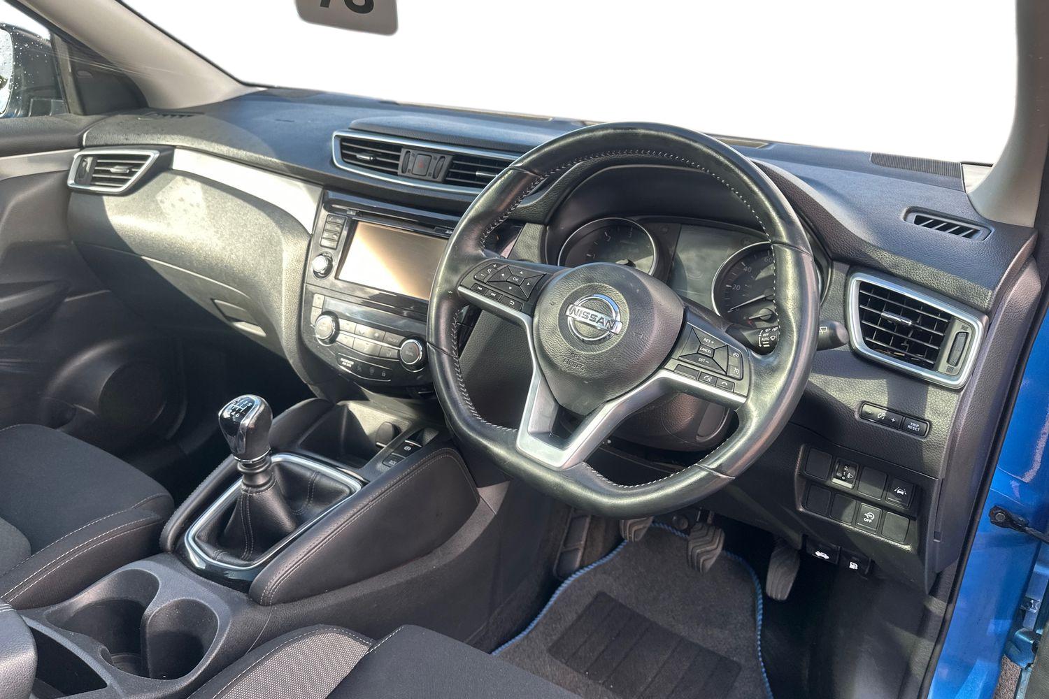 Used Nissan Qashqai 2018 for sale - 76564678: Photo 2