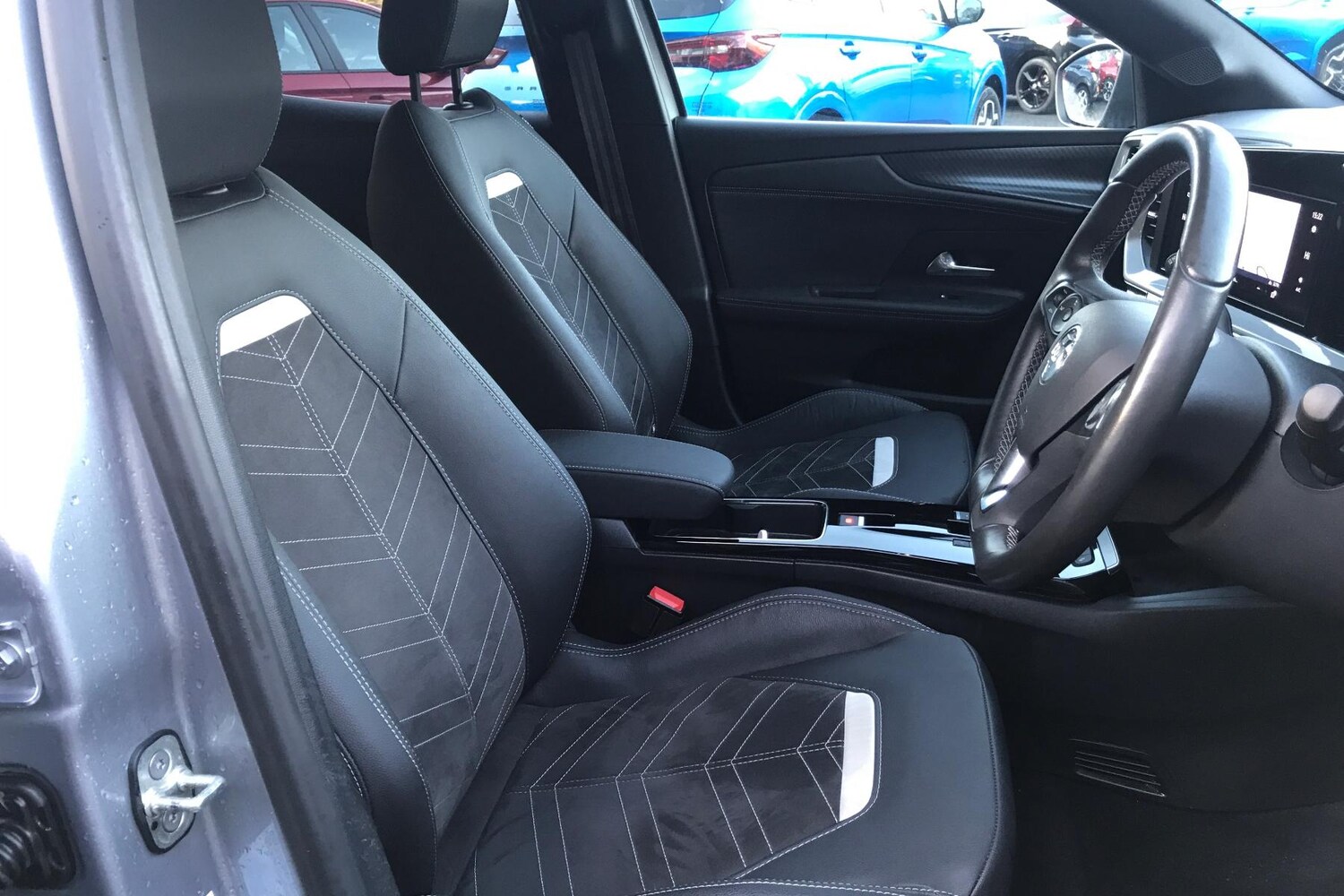 Used Vauxhall Mokka Electric 2023 for sale - 76694118: Photo 16