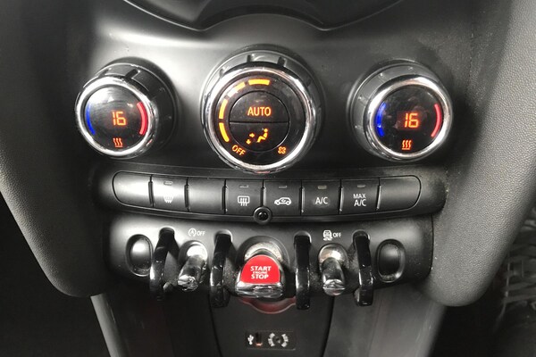 Used MINI Hatch 2017 for sale - 76298210: Photo 18