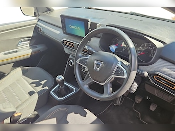 Used Dacia Sandero Stepway 2021 for sale - 79163280: Photo
