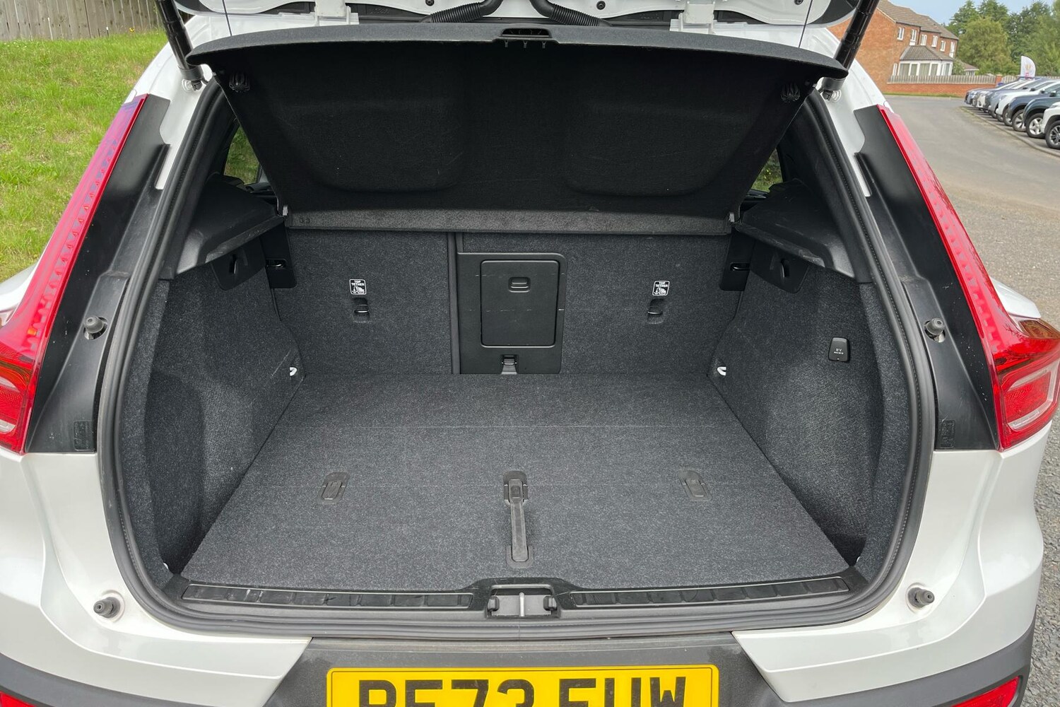 Used Volvo XC40 2023 for sale - 76193688: Photo 24