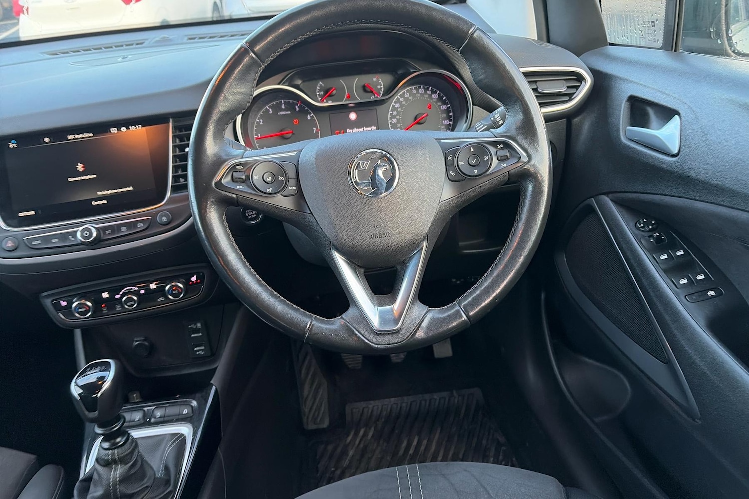 Used Vauxhall Crossland 2022 for sale - 77527955: Photo 4