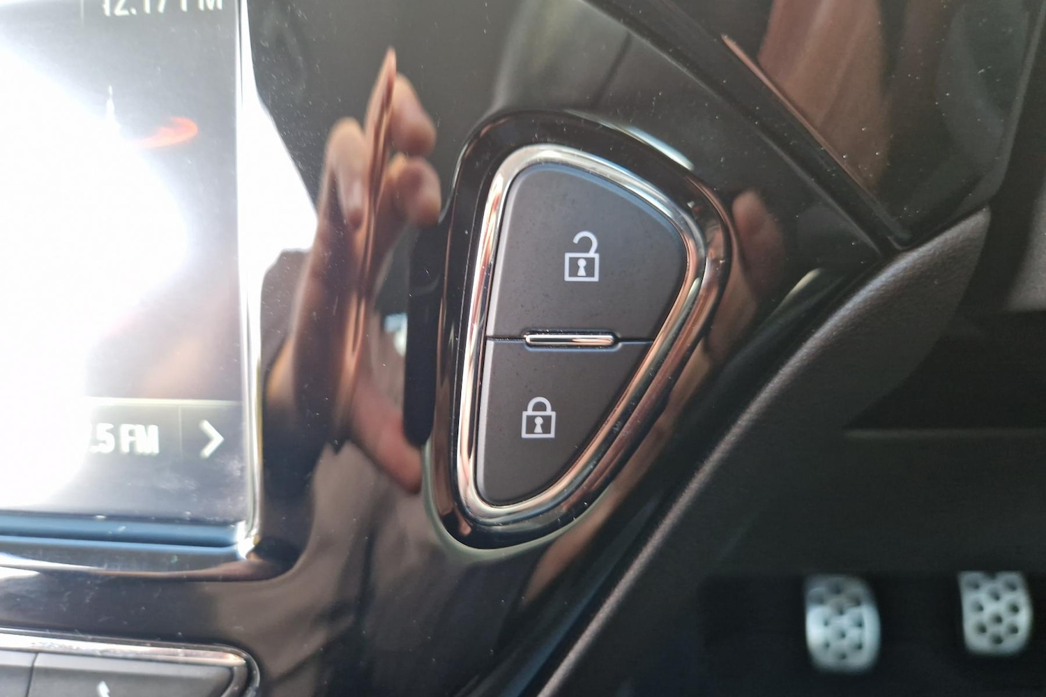 Used Vauxhall ADAM 2016 for sale - 76435991: Photo 17