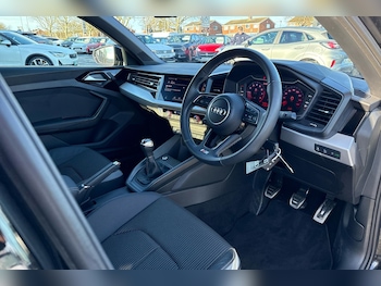 Used Audi A1 2023 for sale - 77929100: Photo