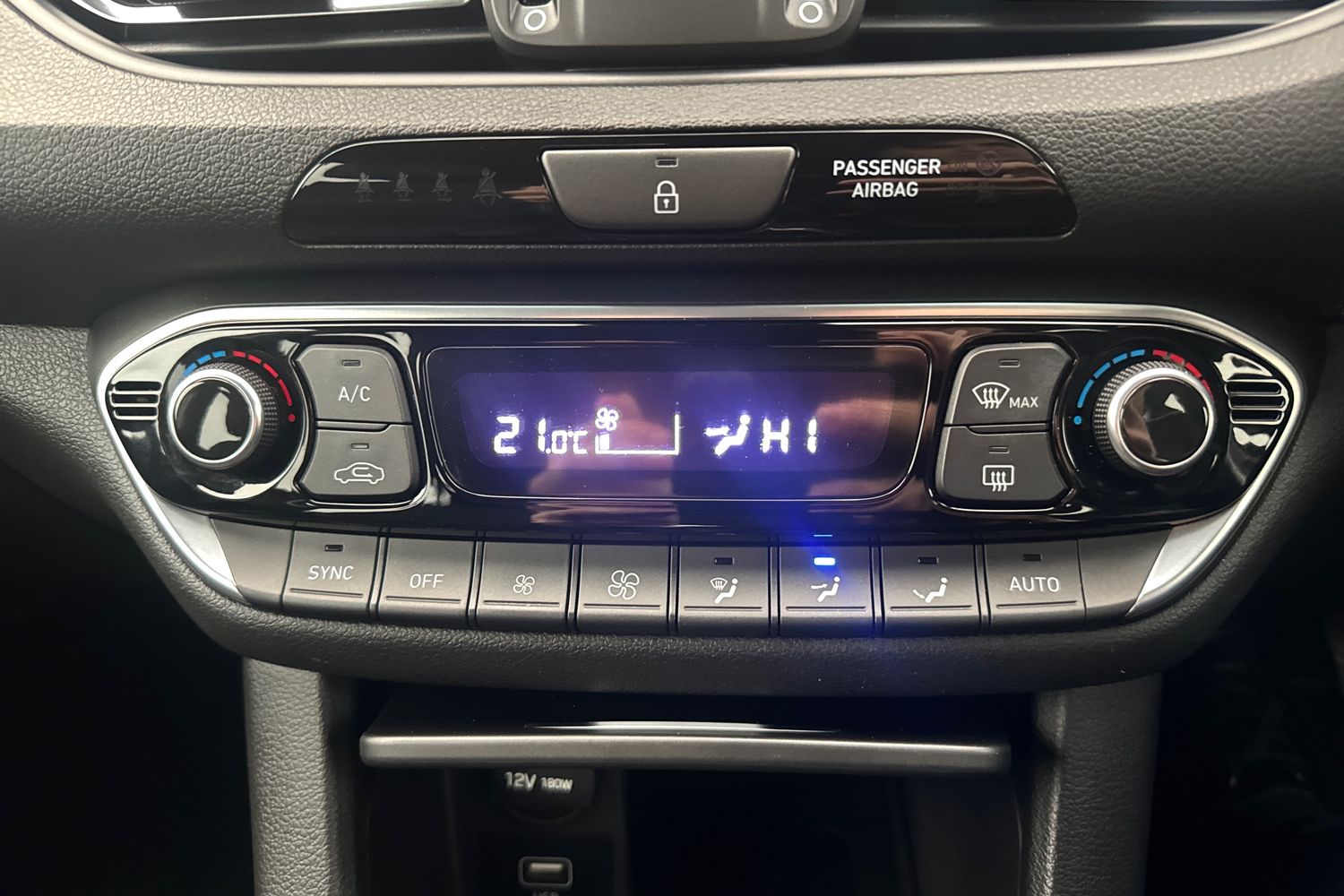 Used Hyundai i30 2021 for sale - 77929094: Photo 22