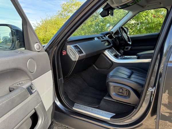 Used Land Rover Range Rover Sport 2017 for sale - 74138624: Photo 6