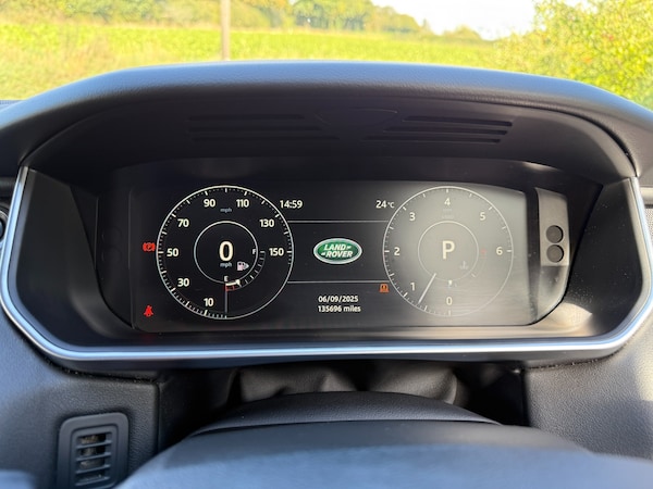 Used Land Rover Range Rover Sport 2017 for sale - 74138624: Photo 9