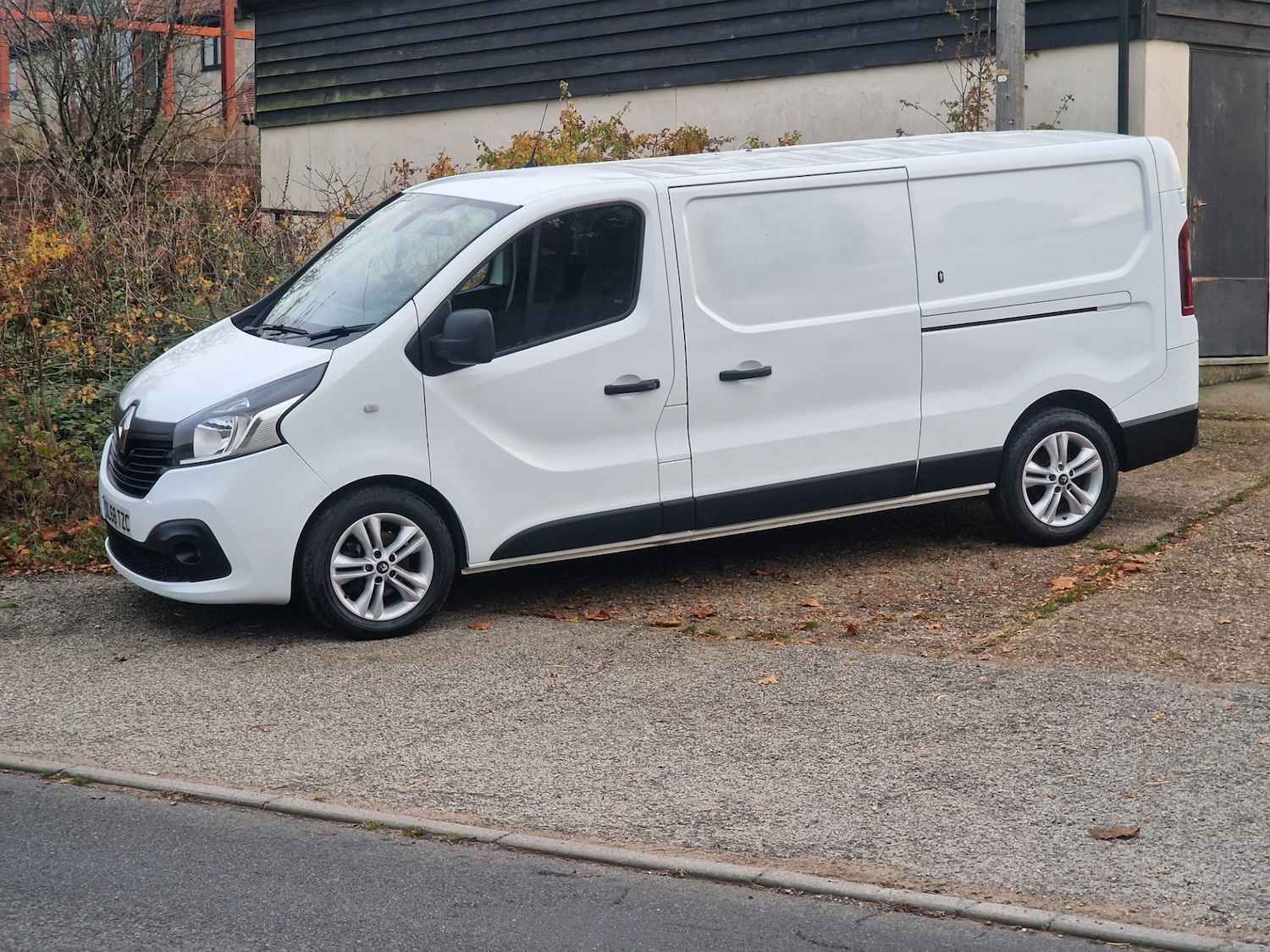 Used Renault Trafic 2018 for sale - 76525652: Photo 3
