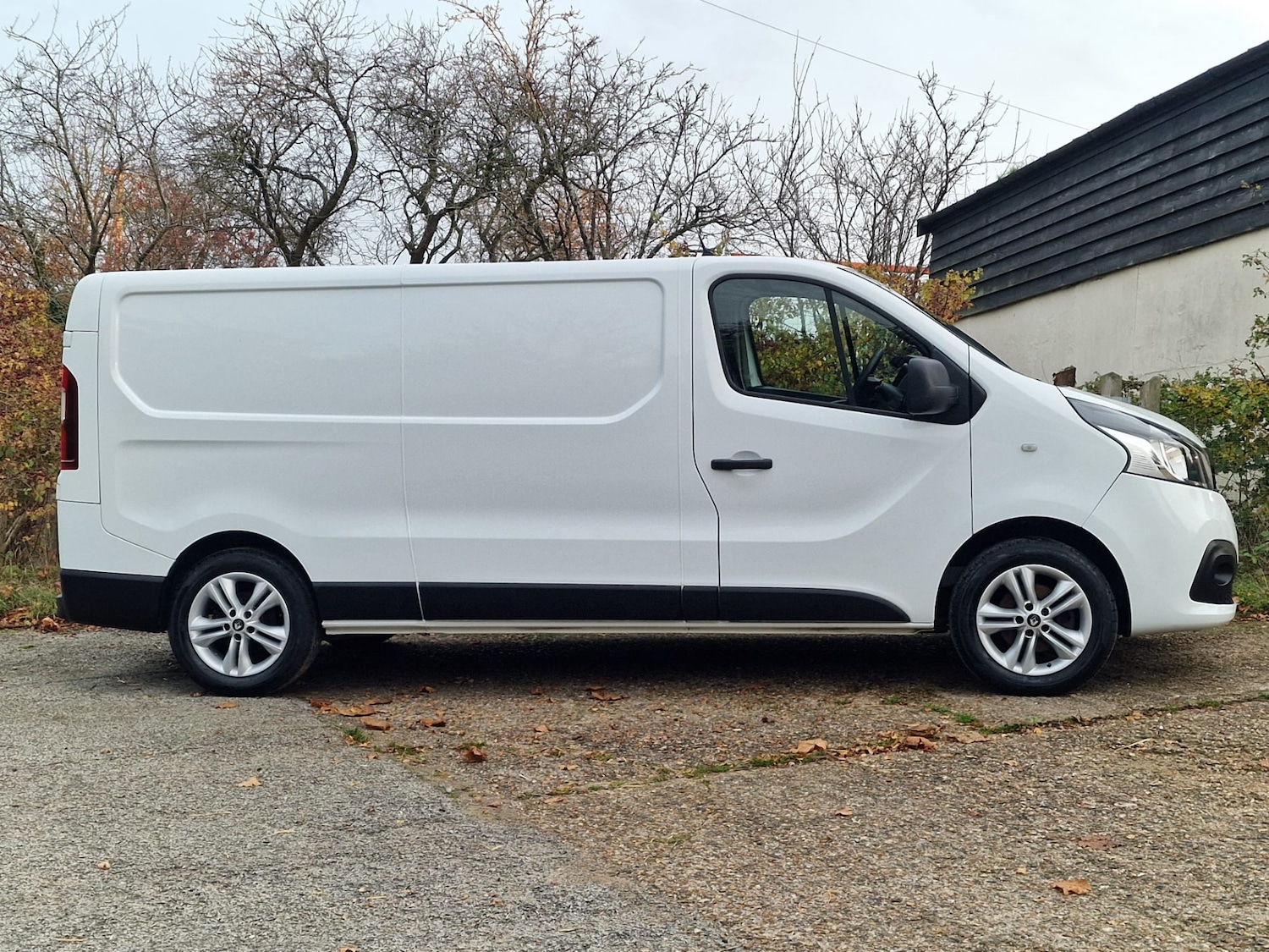 Used Renault Trafic 2018 for sale - 76525652: Photo 8