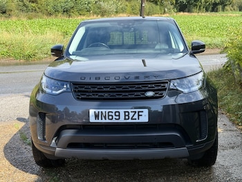 Used Land Rover Discovery 2019 for sale - 75675422: Photo