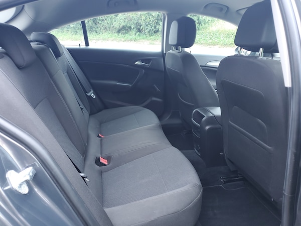 Used Vauxhall Insignia 2015 for sale - 75638601: Photo 12