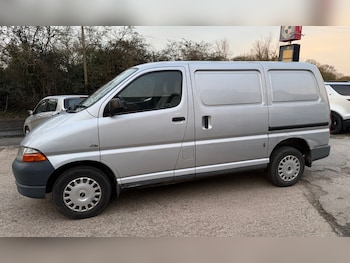 Used Toyota HiAce 2001 for sale - 77878729: Photo
