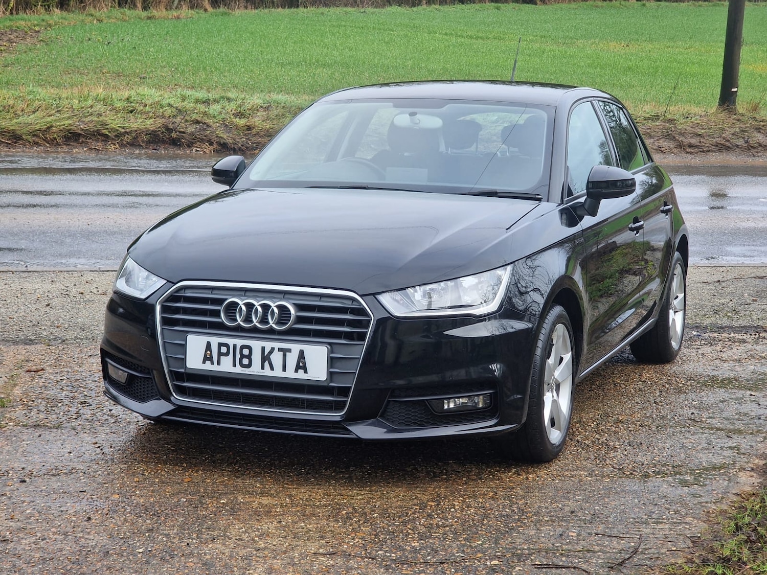 Used Audi A1 2018 for sale - 77554957: Photo 2