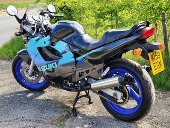 Used Suzuki GSX600F 1997 for sale - bike-74456181: Photo