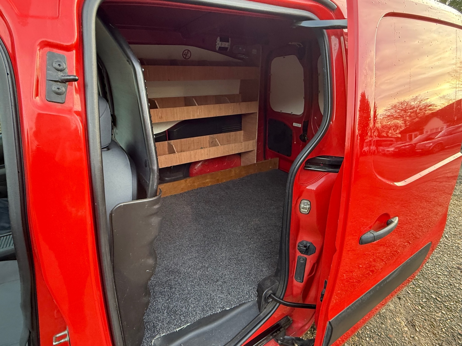 Used Peugeot Partner 2012 for sale - 77312405: Photo 13