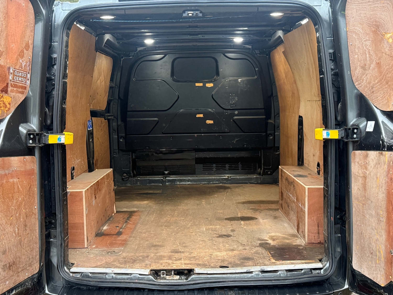 Used Ford Transit Custom 2019 for sale - 77782015: Photo 16