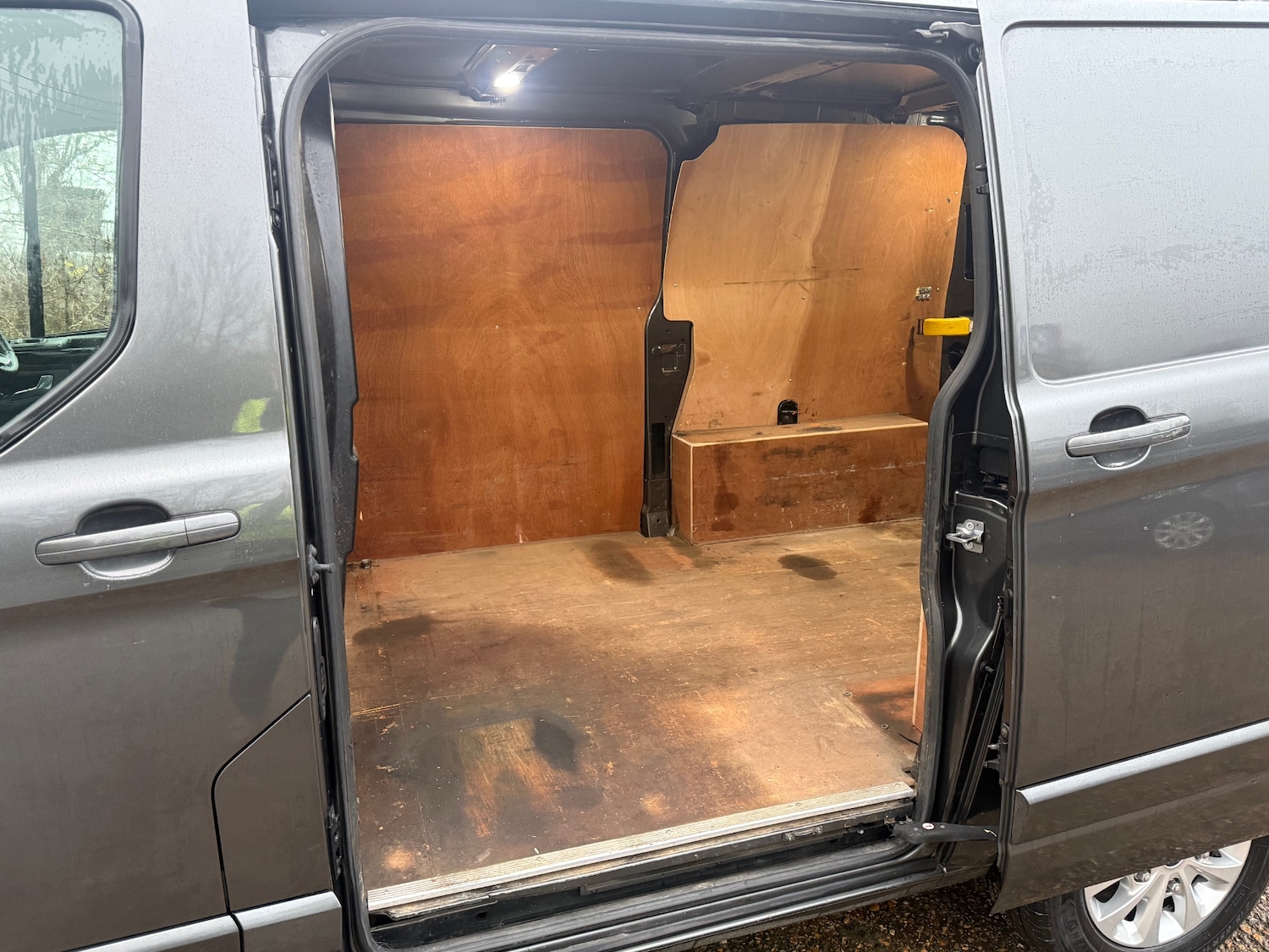 Used Ford Transit Custom 2019 for sale - 77782015: Photo 17