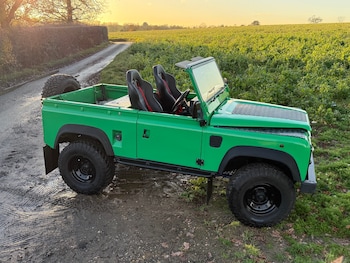 Used Land Rover 90 1994 for sale - 76846119: Photo