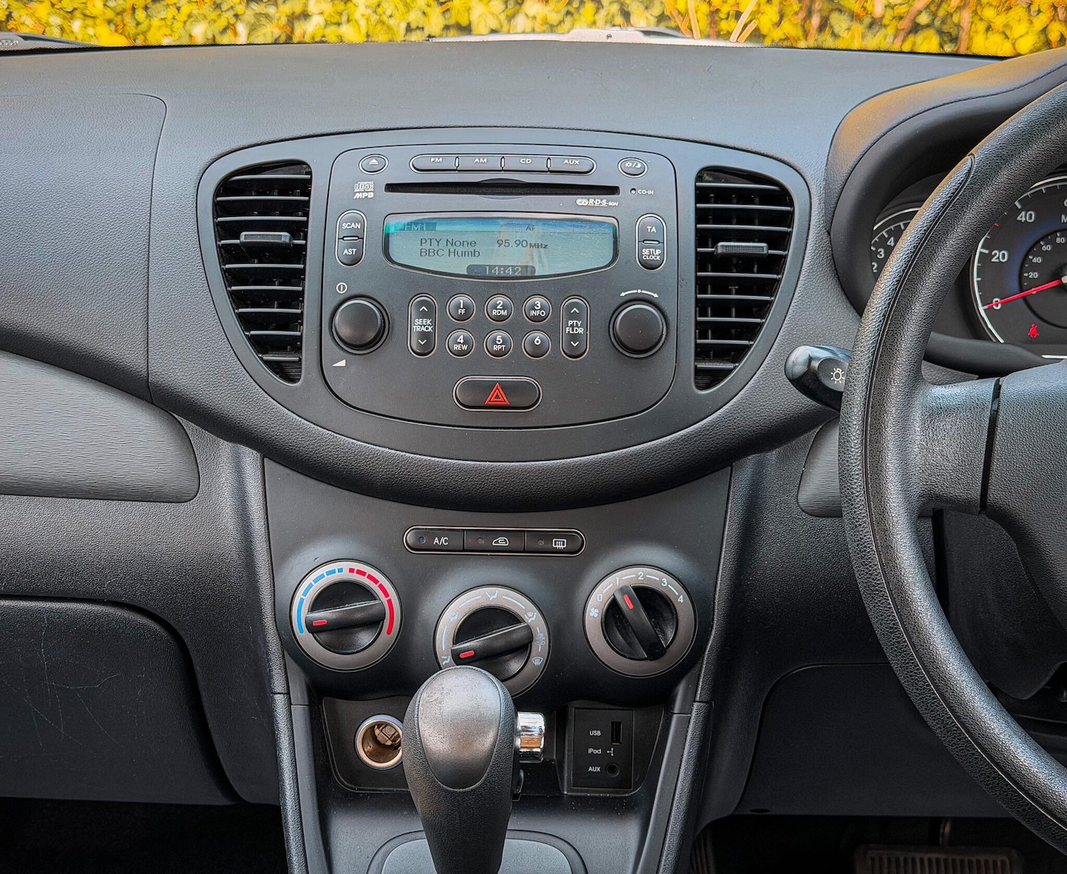 Used Hyundai i10 2013 for sale - 78127981: Photo 19