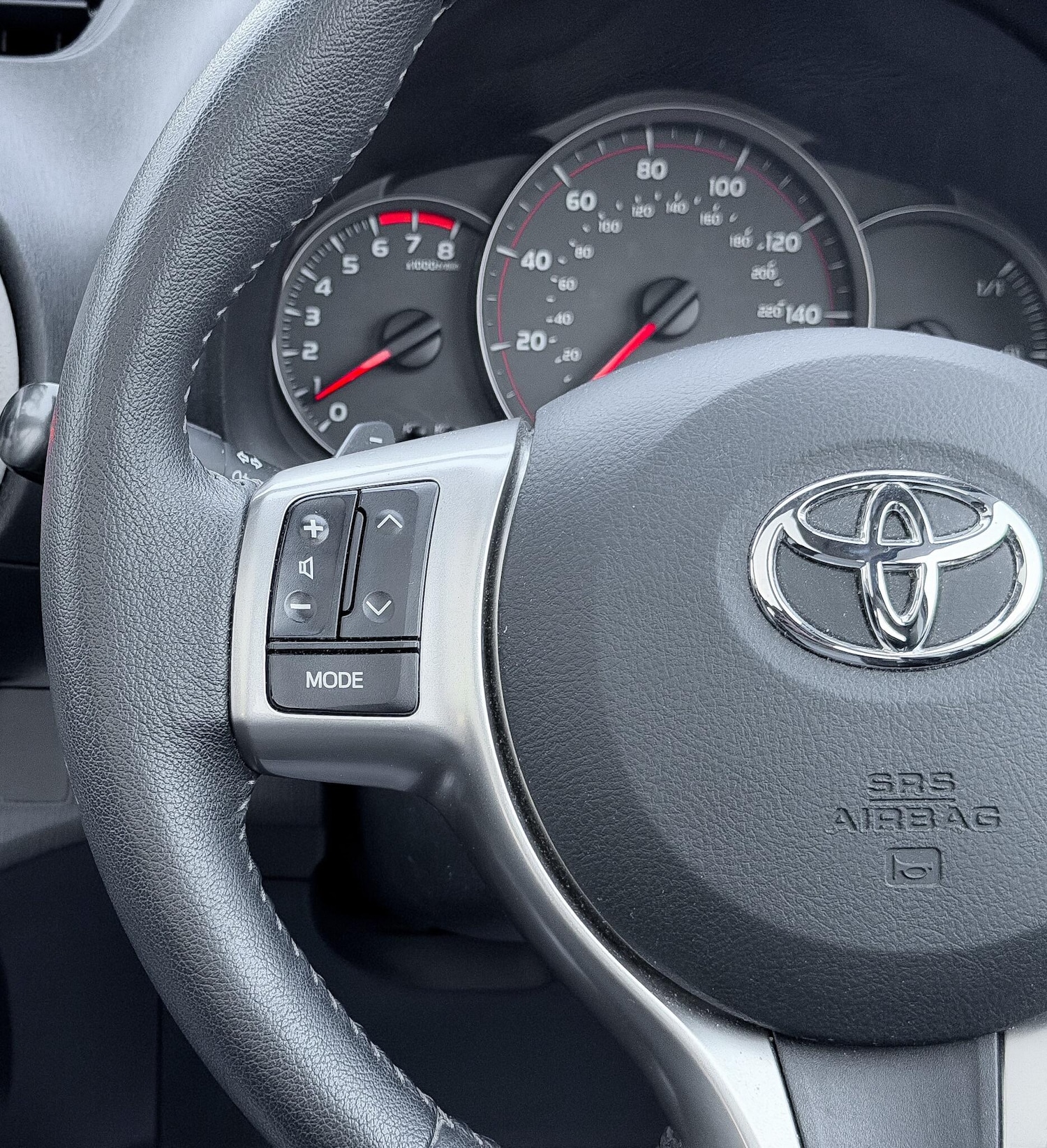 Used Toyota Yaris for sale - 77768796: Photo 15