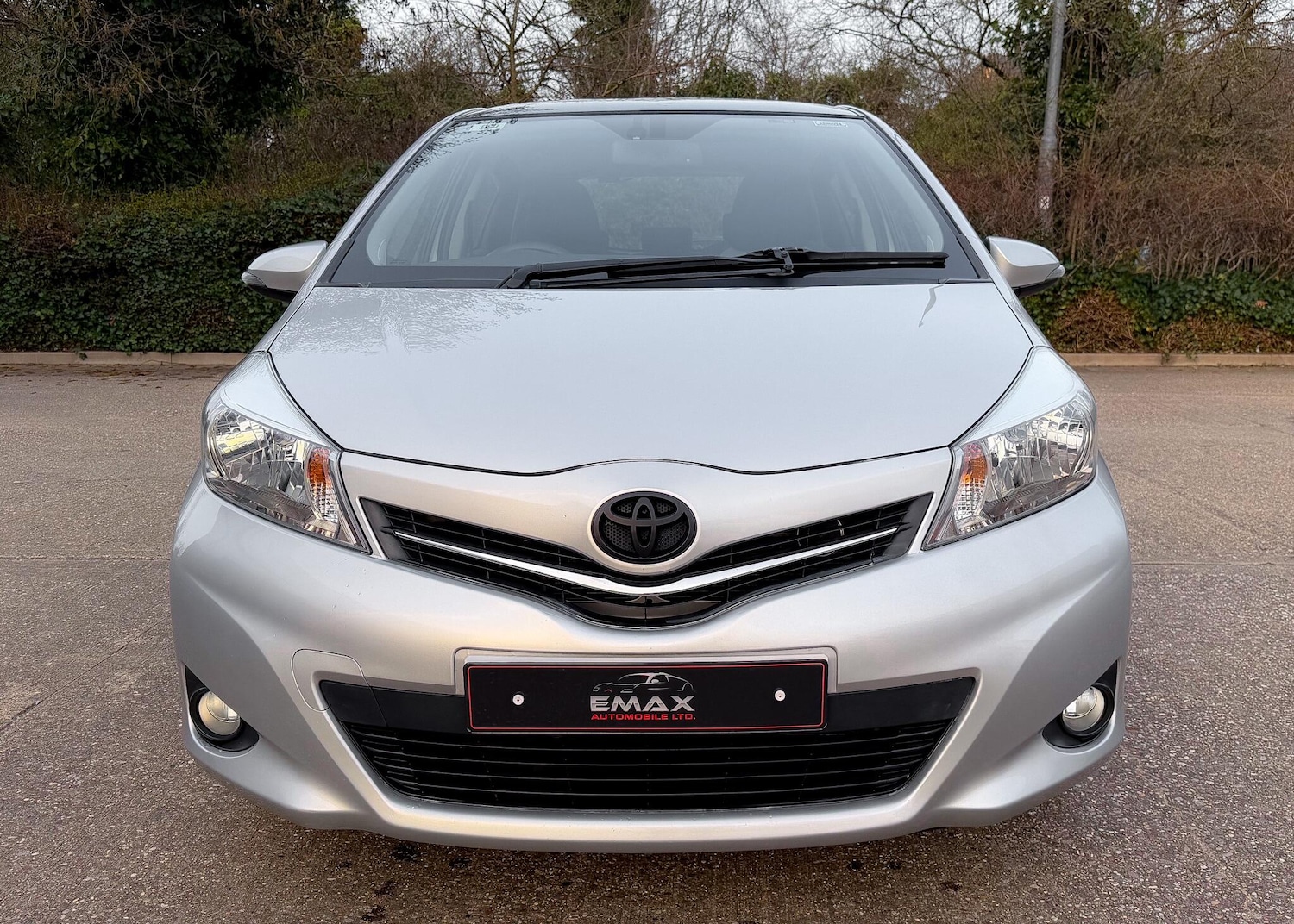 Used Toyota Yaris for sale - 77768796: Photo 2