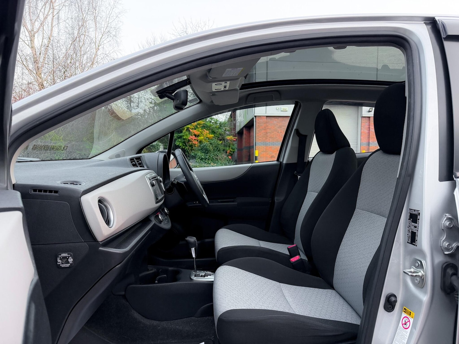 Used Toyota Yaris for sale - 77768796: Photo 39