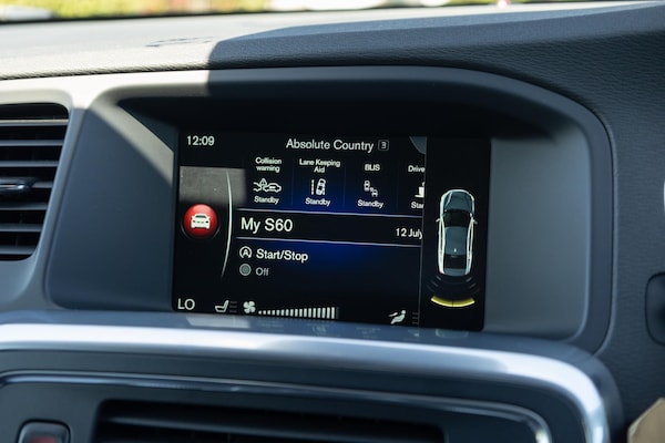 Used Volvo S60 2017 for sale - 75600308: Photo 16