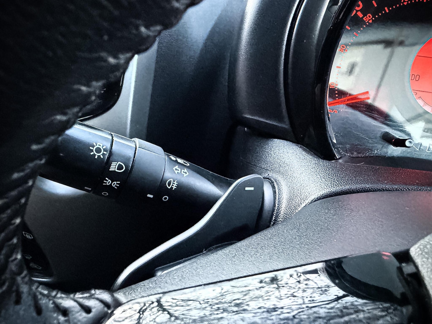 Used Peugeot 108 2016 for sale - 76802211: Photo 34