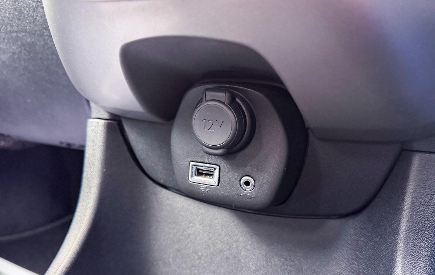 Used Peugeot 108 2018 for sale - 77229873: Photo 24