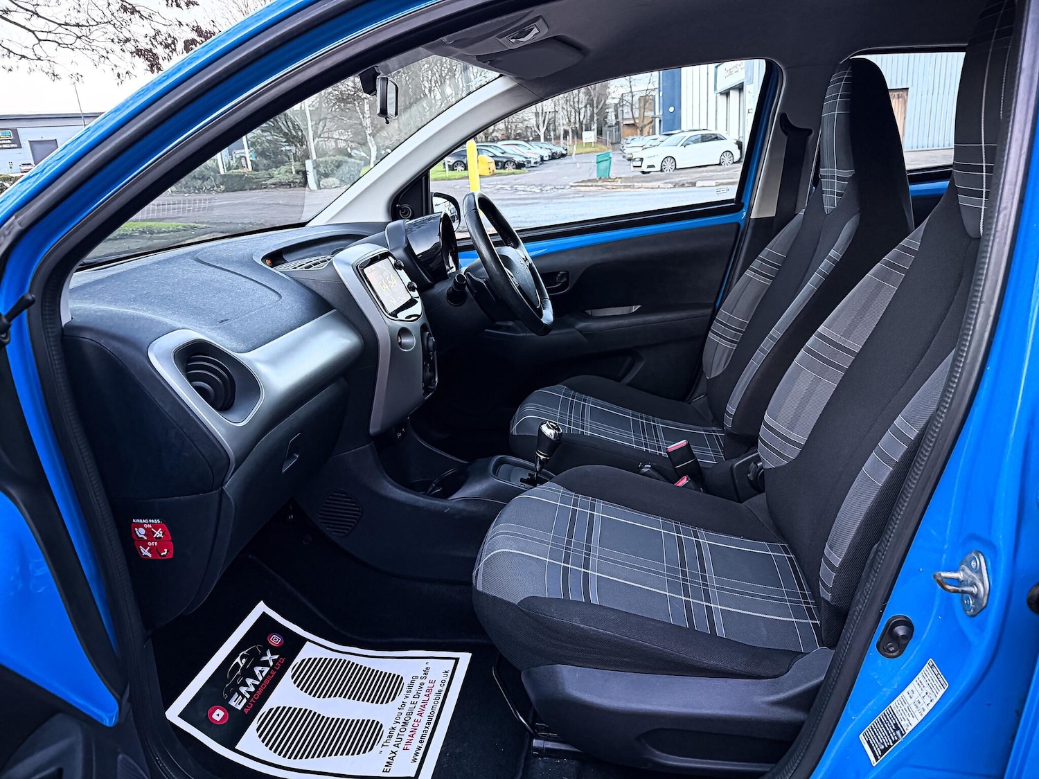 Used Peugeot 108 2015 for sale - 77970060: Photo 28