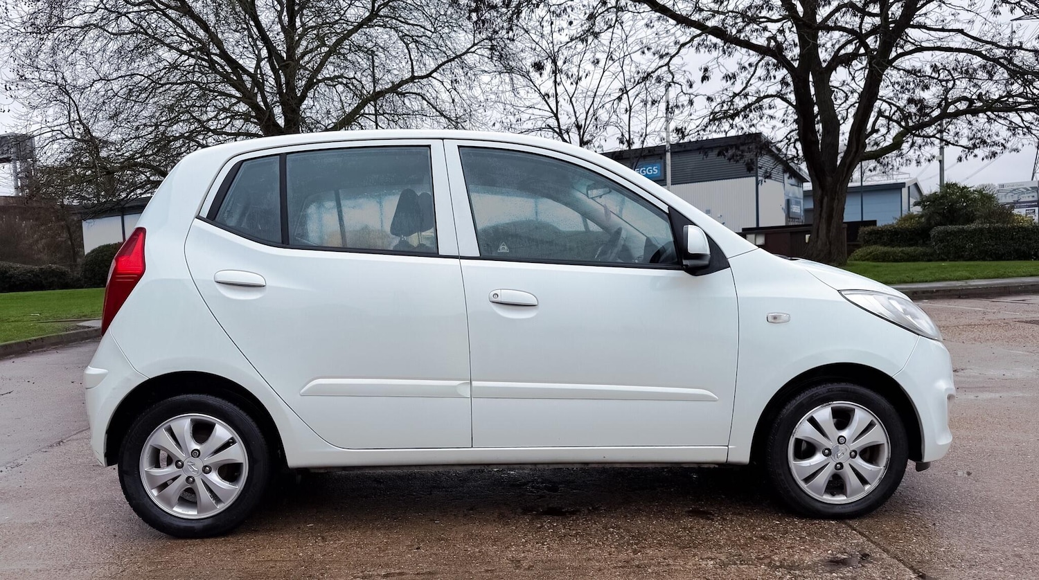Used Hyundai i10 2013 for sale - 77550657: Photo 11