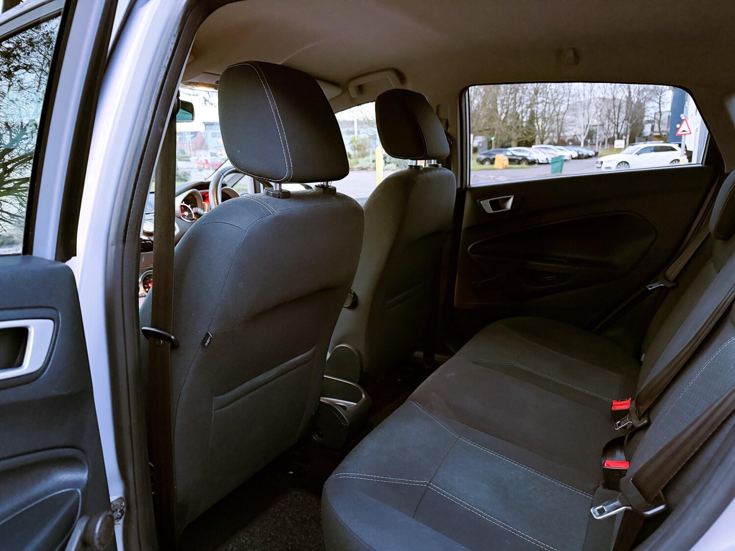 Used Ford Fiesta 2011 for sale - 76801437: Photo 27