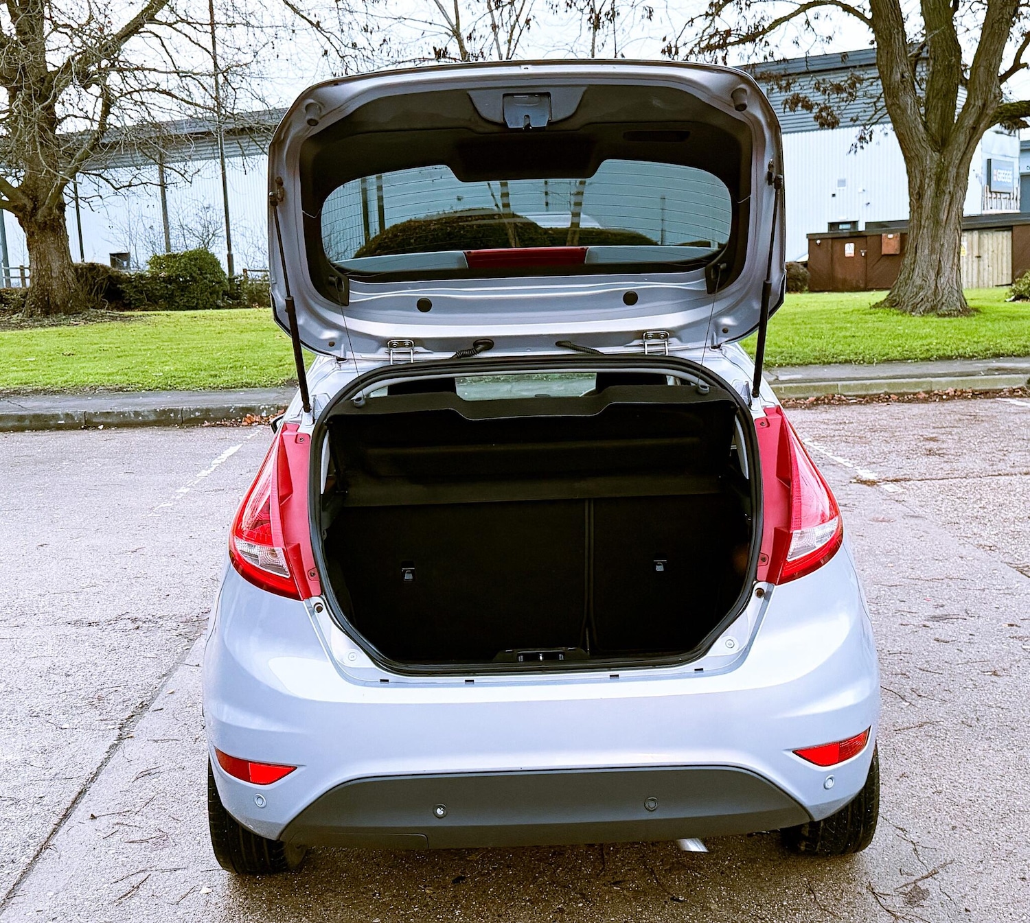 Used Ford Fiesta 2011 for sale - 76801437: Photo 32