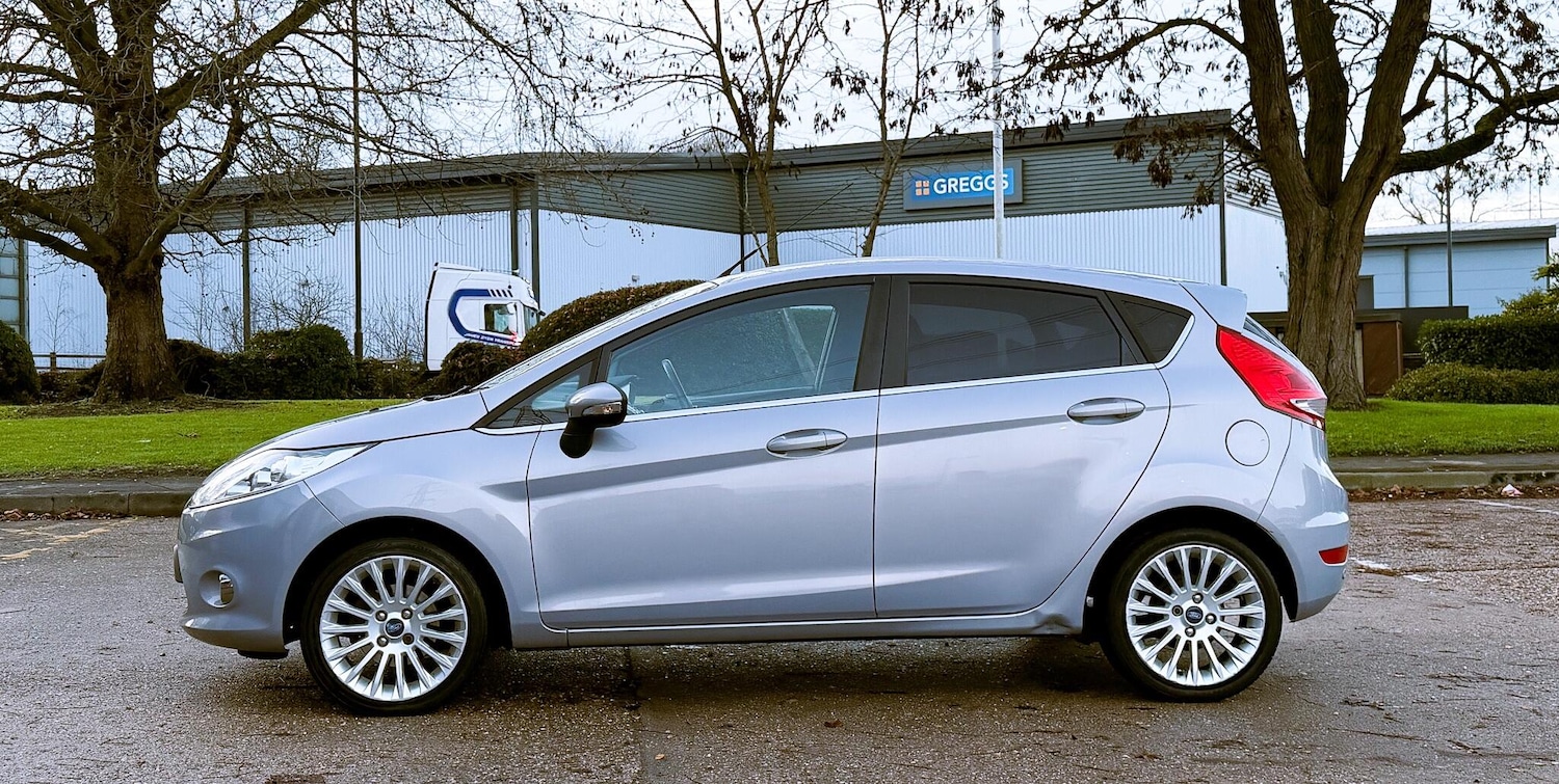 Used Ford Fiesta 2011 for sale - 76801437: Photo 7