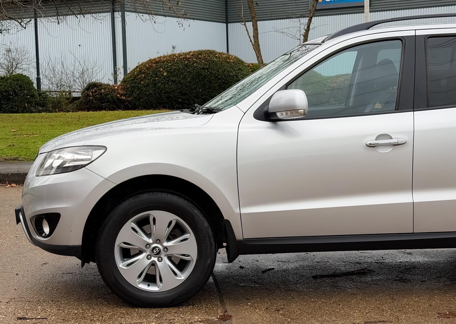 Used Hyundai Santa Fe 2012 for sale - 76727836: Photo 18