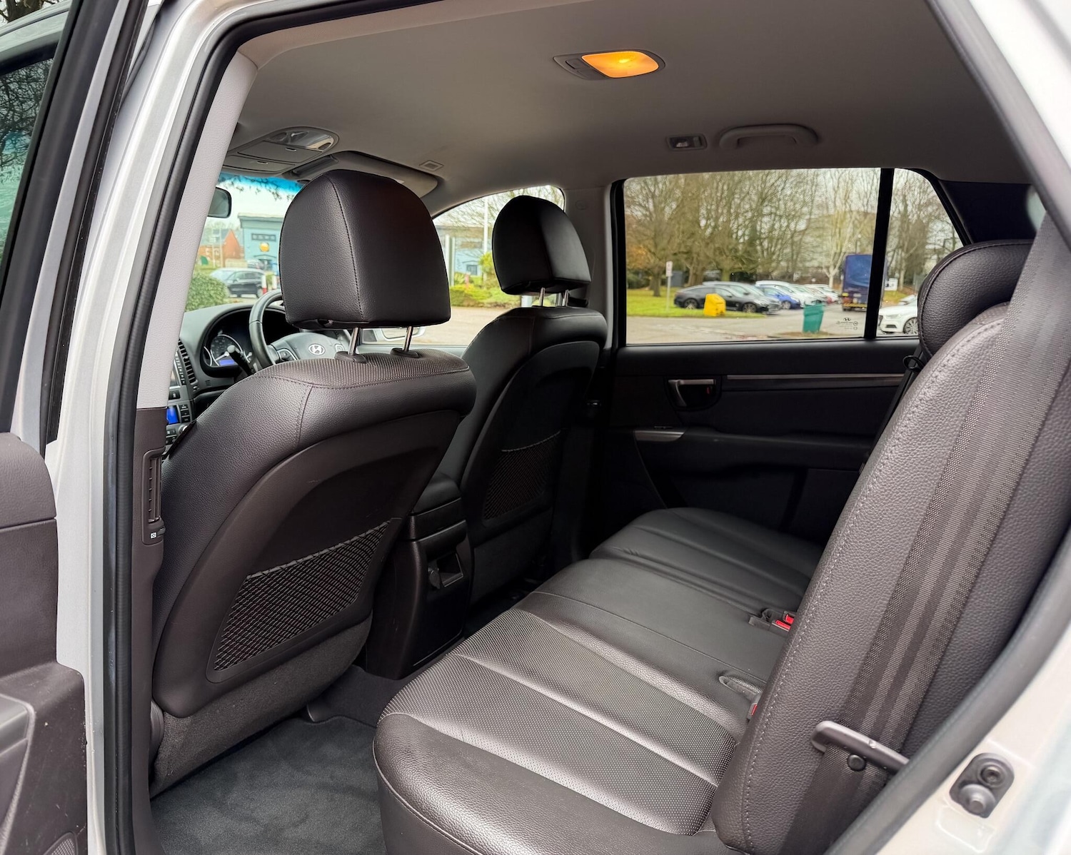 Used Hyundai Santa Fe 2012 for sale - 76727836: Photo 23