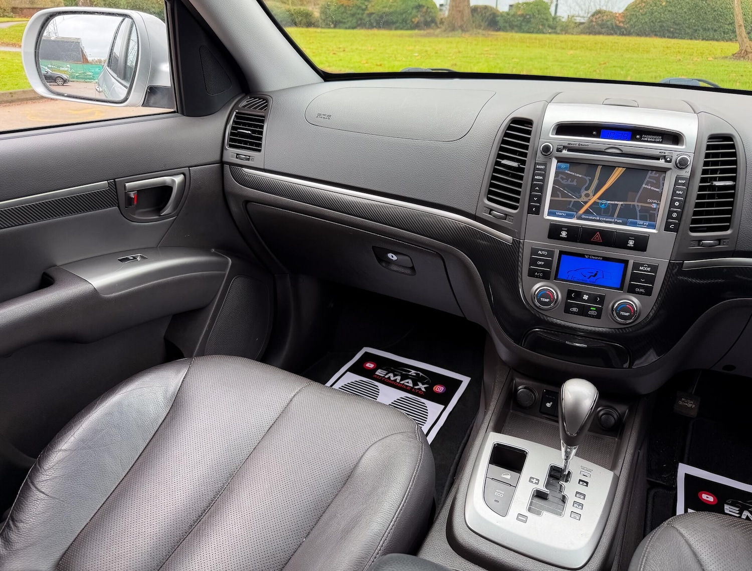 Used Hyundai Santa Fe 2012 for sale - 76727836: Photo 25