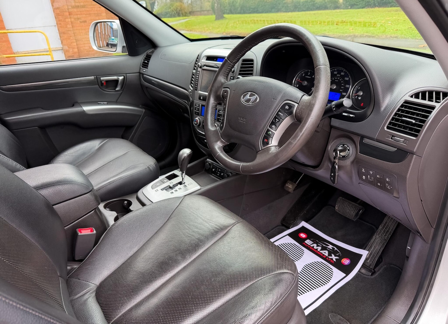 Used Hyundai Santa Fe 2012 for sale - 76727836: Photo 3