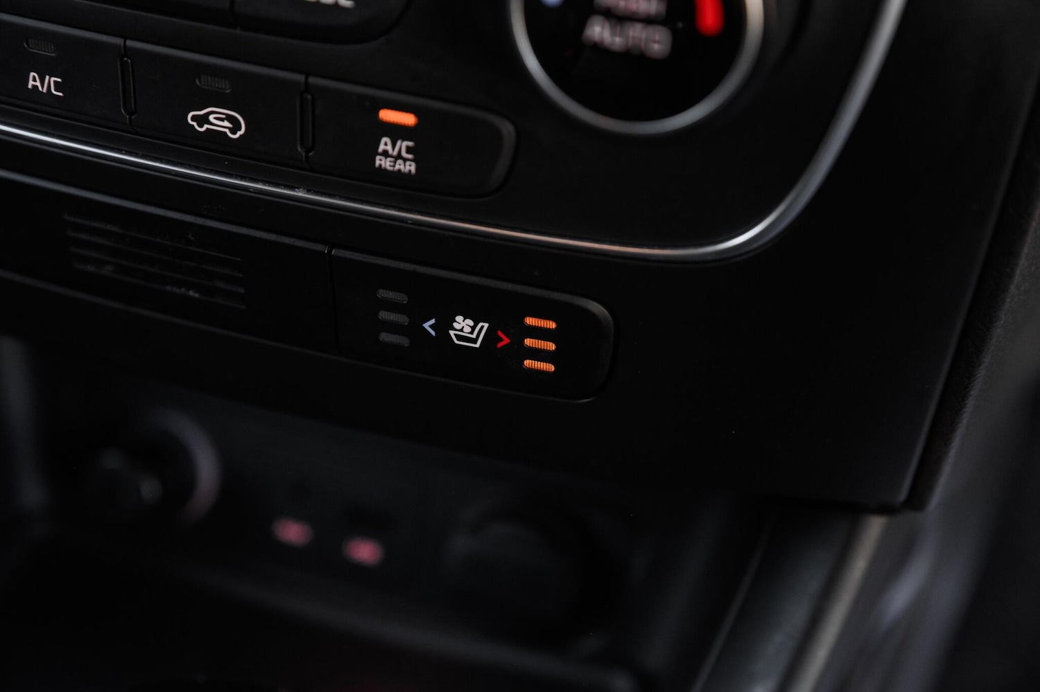 Used Kia Sorento 2014 for sale - 76484935: Photo 30