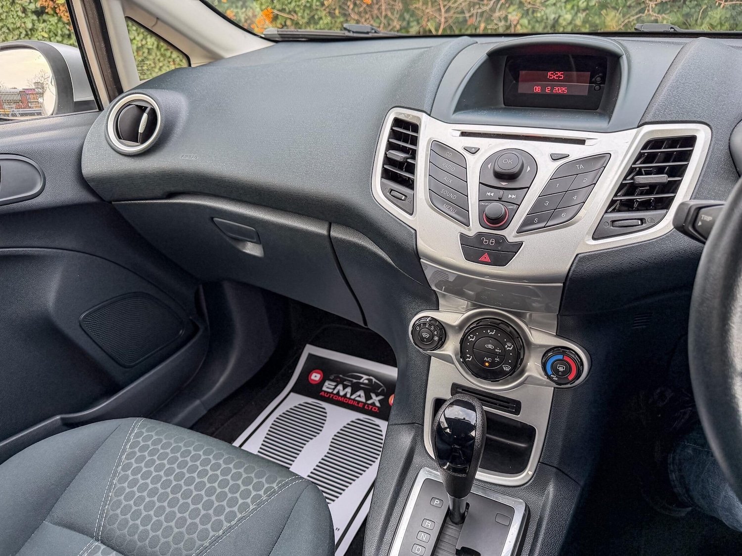 Used Ford Fiesta 2012 for sale - 76855780: Photo 27