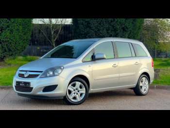 (12) - 1.6 16V Excite Euro 5 5dr