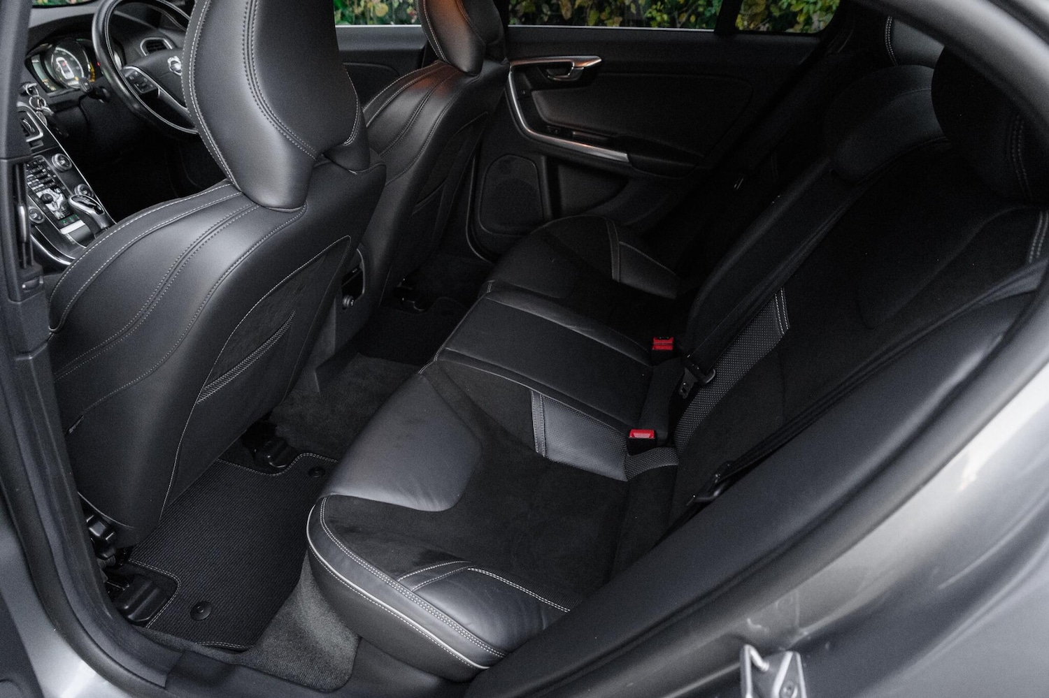 Used Volvo S60 2015 for sale - 76409290: Photo 40