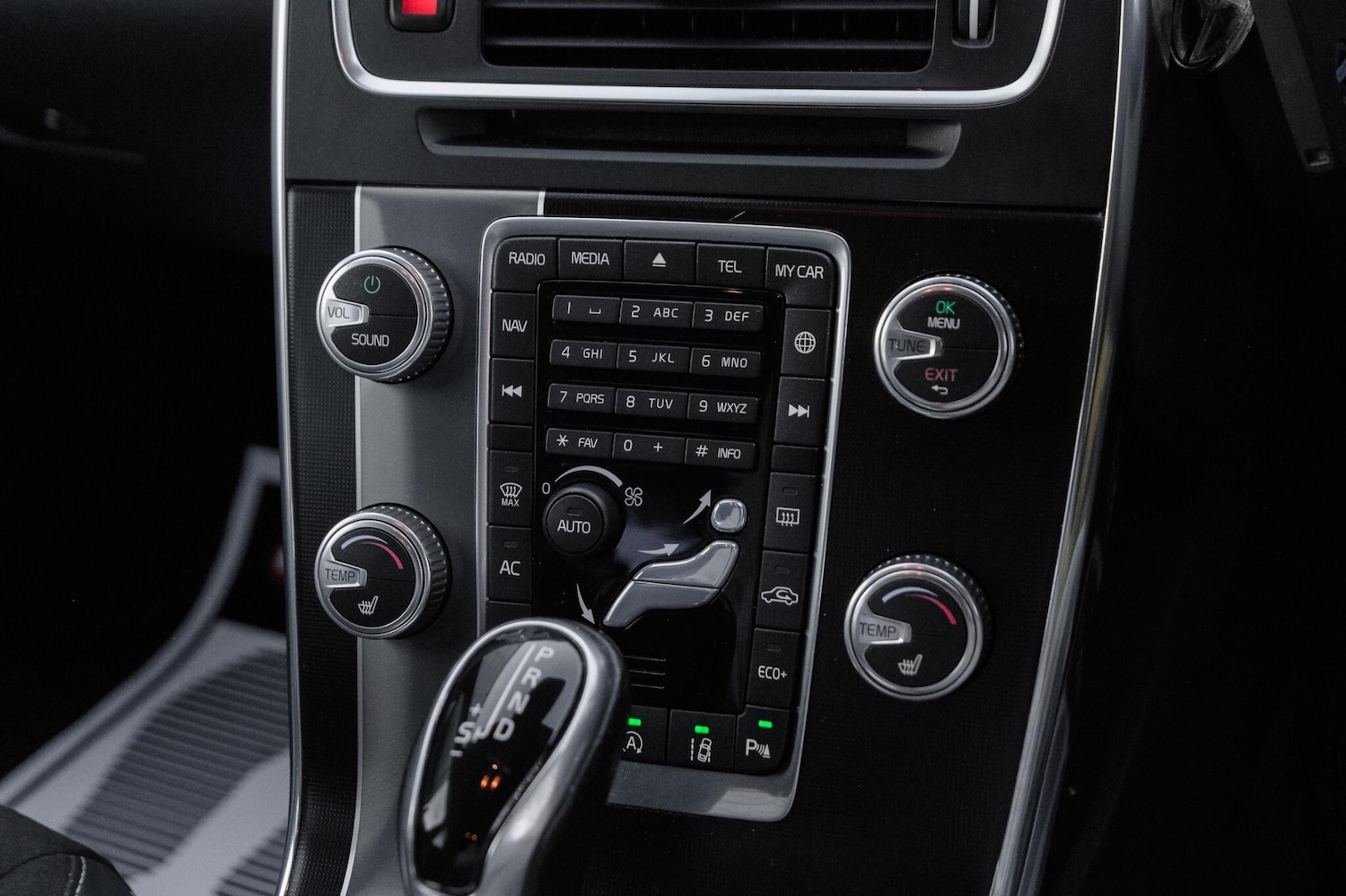 Used Volvo S60 2015 for sale - 76409290: Photo 48