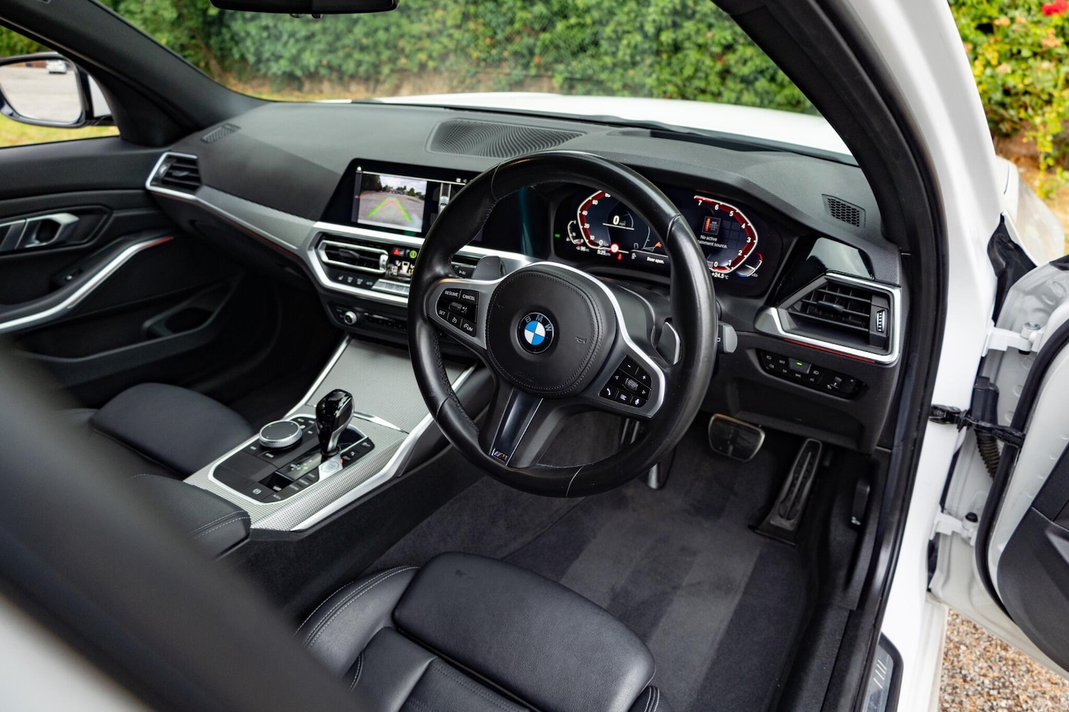 Used BMW 3 Series 2021 for sale - 76988876: Photo 3