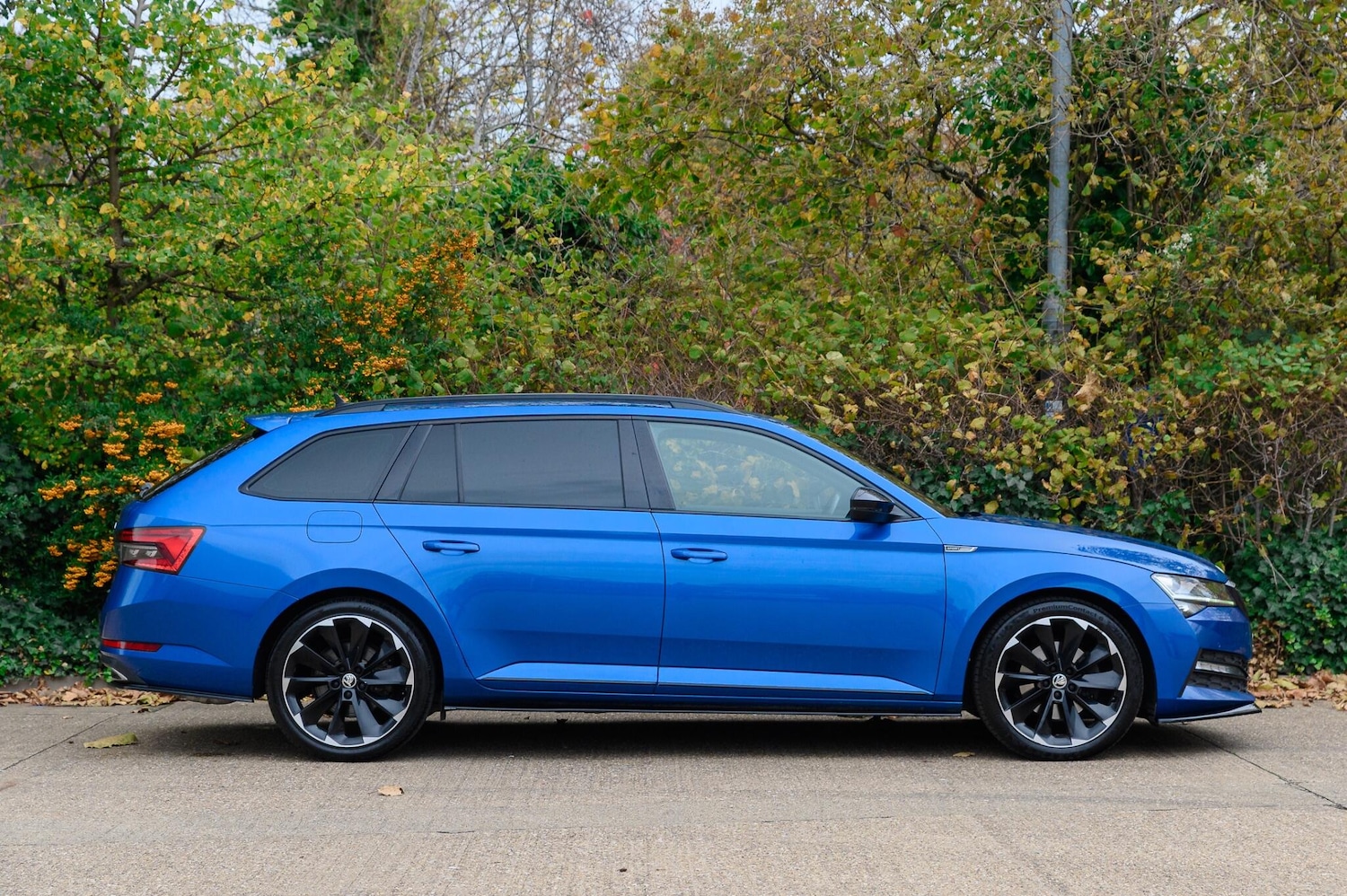 Used Skoda Superb 2020 for sale - 76388608: Photo 13