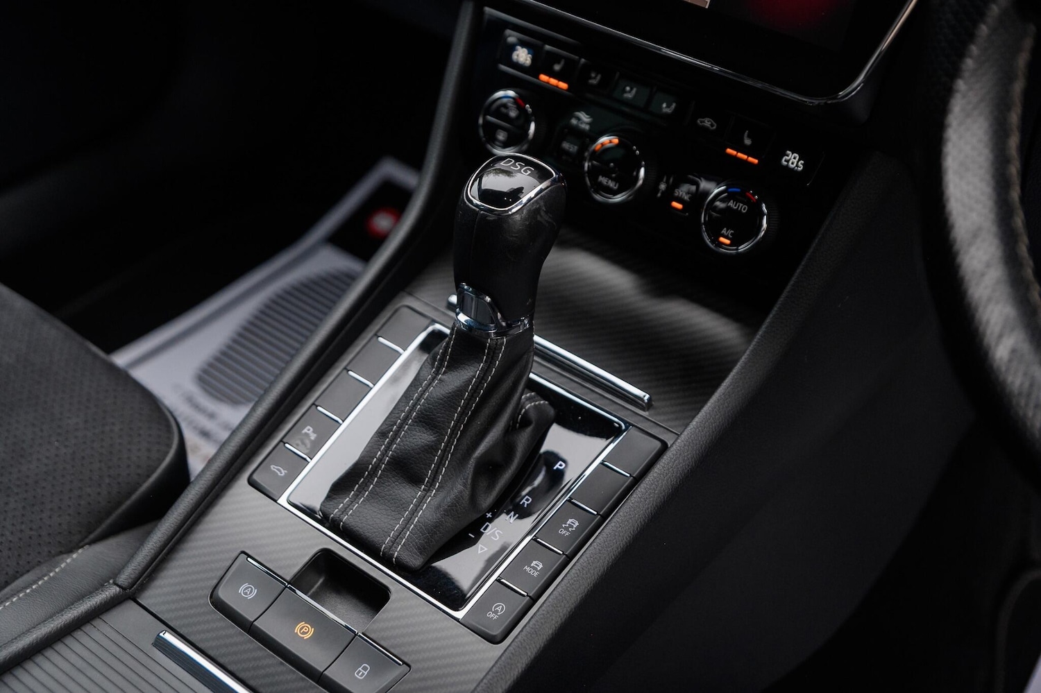 Used Skoda Superb 2020 for sale - 76388608: Photo 29