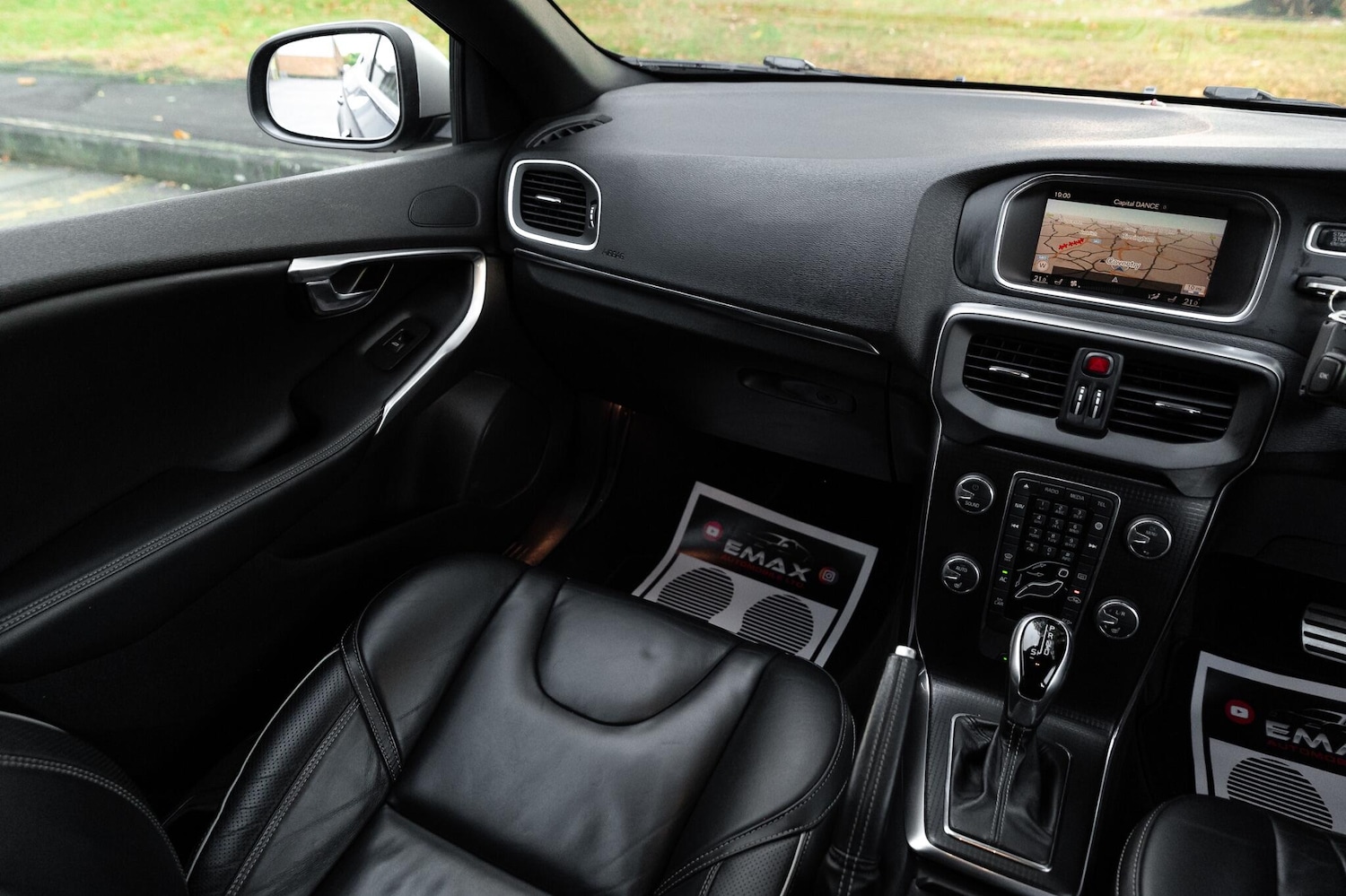 Vehicle 19