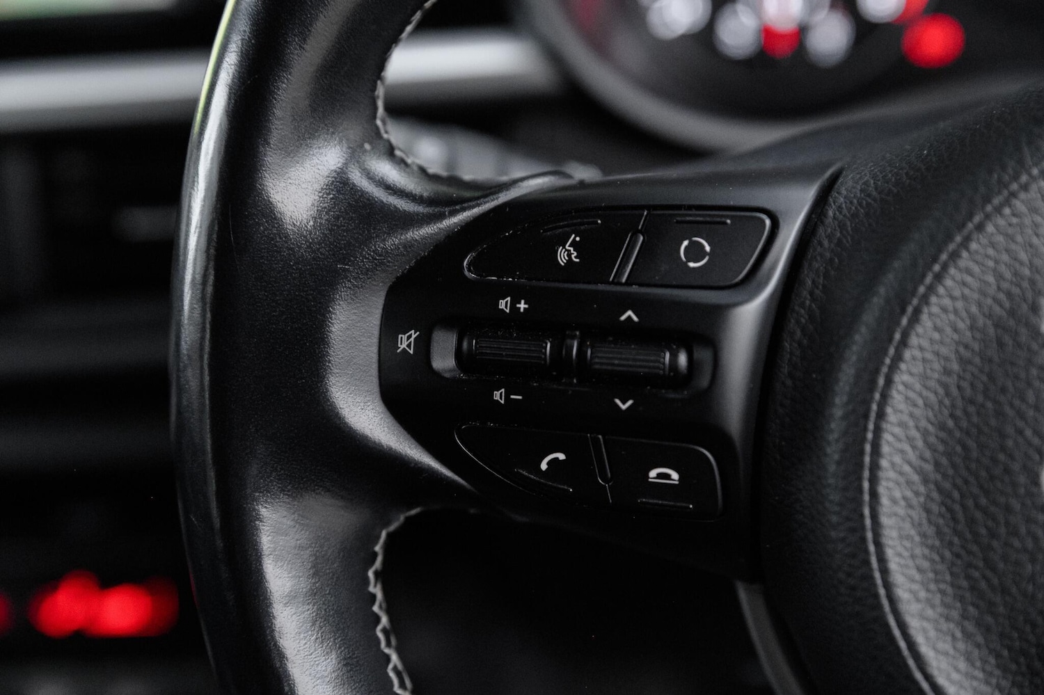 Used Kia Picanto 2017 for sale - 76398340: Photo 12